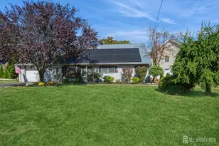 23 Colfax Rd, Edison, NJ 08817 - Photo 3