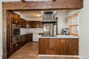 23 Colfax Rd, Edison, NJ 08817 - Photo 7