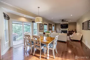 28 Imperial Ct, Monroe Township, NJ 08831 - Photo 7