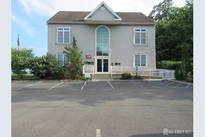 100 Lakeview Avenue #D1, Monroe Township, NJ 08831 - Photo 1