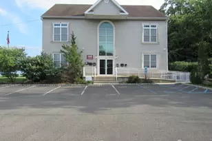 100 Lakeview Ave, Monroe Township, NJ 08831 - Photo 1