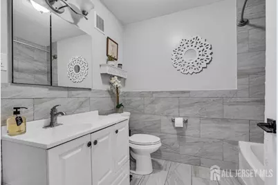 193 Sierra Court, Woodbridge Township, NJ 07095 - Photo 17