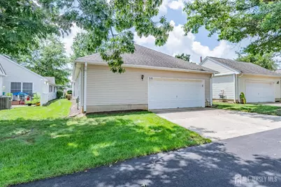 218 N Pondview Boulevard, Monroe Township, NJ 08831 - Photo 63