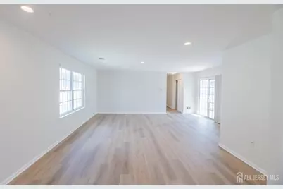 218 N Pondview Boulevard, Monroe Township, NJ 08831 - Photo 31