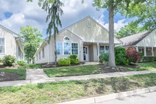 218 N Pondview Blvd, Monroe Township, NJ 08831 - Photo 3