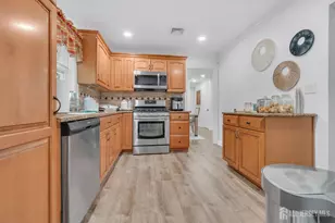 507 2nd St, North Brunswick Township, NJ 08902 - Photo 11