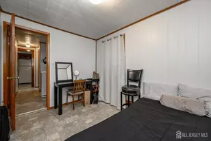 84 E Somerset Street E, Raritan, NJ 08869 - Photo 15