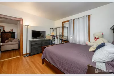 84 E Somerset Street E, Raritan, NJ 08869 - Photo 19