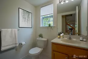 4 Ronald Dr, Franklin Township, NJ 0873 - Photo 5