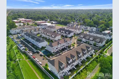 803 Greenland Square, Highland Park, NJ 08904 - Photo 25