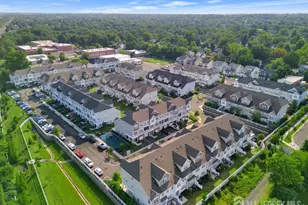 803 Greenland Square, Highland Park, NJ 08904 - Photo 25