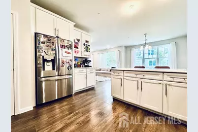 803 Greenland Square, Highland Park, NJ 08904 - Photo 9