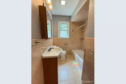 869 Gates Avenue, Piscataway Township, NJ 08854 - Photo 17