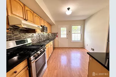 4 Pond View Drive, Plainsboro Township, NJ 08536 - Photo 11