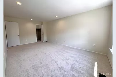 4 Pond View Drive, Plainsboro Township, NJ 08536 - Photo 15