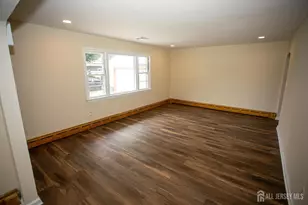 326 Walnut St, South Amboy, NJ 08879 - Photo 9