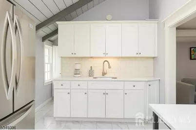 593 Hazelwood Avenue, Rahway, NJ 07065 - Photo 11