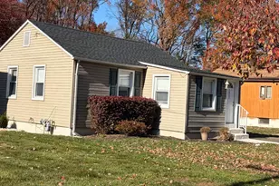 1827 Oak Rd, North Brunswick Township, NJ 08902 - Photo 35