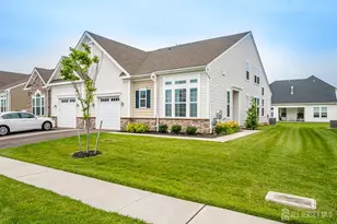 38 Basie Ct, Monroe Township, NJ 08831 - Photo 1