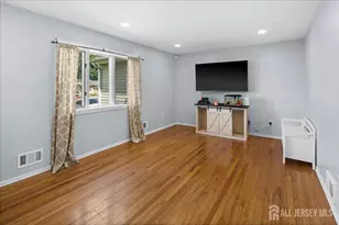 3 Stanley Rd, East Brunswick Township, NJ 08816 - Photo 3