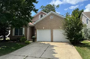 77 Harwood Rd, Monroe Township, NJ 08831 - Photo 3