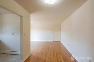 9 Koster Blvd, Edison, NJ 08820 - Photo 3