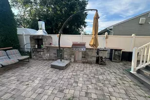 105 Howard Ave, Edison, NJ 08837 - Photo 7