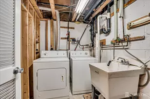 6 Tulip Ct, Edison, NJ 08820 - Photo 35