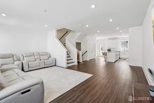 52 Crimson Dr, Manalapan Township, NJ 07726 - Photo 3