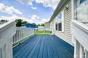 17 Steinbeck Rd, North Brunswick Township, NJ 08902 - Photo 5