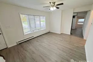 41 Kendall Dr, Sayreville, NJ 08859 - Photo 3