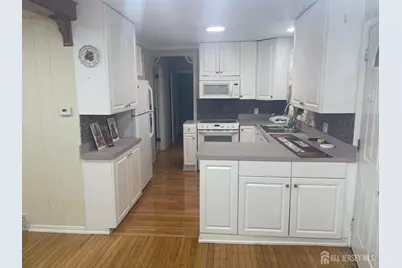 1515 Thomas Avenue, North Brunswick Township, NJ 08902 - Photo 9