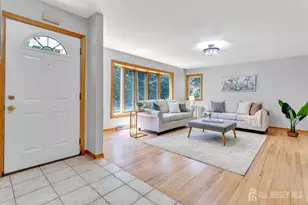 174 Hardenburg Ln, East Brunswick Township, NJ 08850 - Photo 3