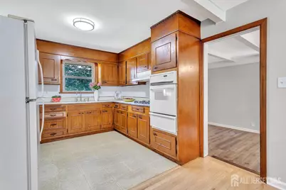 174 Hardenburg Lane, East Brunswick Township, NJ 08850 - Photo 11