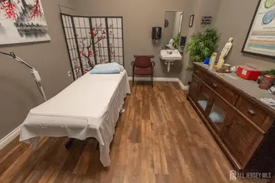 15-17 E Railroad Avenue, Jamesburg, NJ 08831 - Photo 39