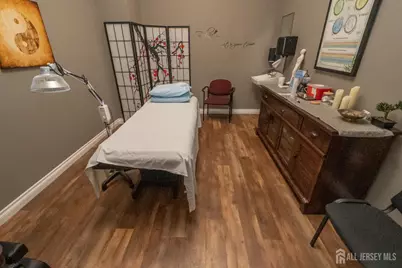 15-17 E Railroad Avenue, Jamesburg, NJ 08831 - Photo 43