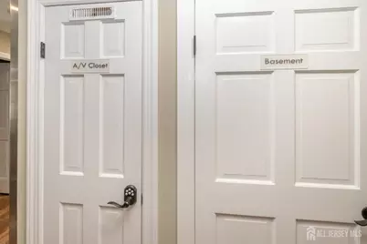 15-17 E Railroad Avenue, Jamesburg, NJ 08831 - Photo 21