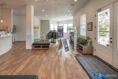 15-17 E Railroad Avenue, Jamesburg, NJ 08831 - Photo 13