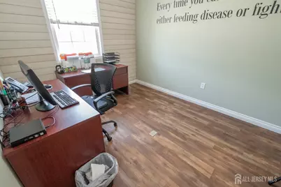 15-17 E Railroad Avenue, Jamesburg, NJ 08831 - Photo 49