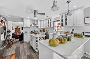 4 St Andrews Dr, Washington Township, NJ 07882 - Photo 9