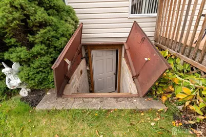 4 Jeana Court, Monroe Township, NJ 08831 - Photo 11