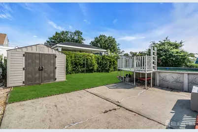 865 Barry Avenue, Perth Amboy, NJ 08861 - Photo 27