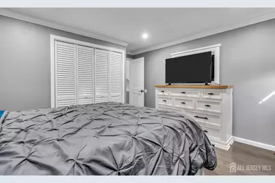 865 Barry Avenue, Perth Amboy, NJ 08861 - Photo 23