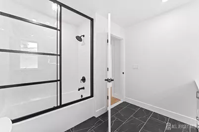 577 S South Avenue S, Dunellen, NJ 08812 - Photo 17