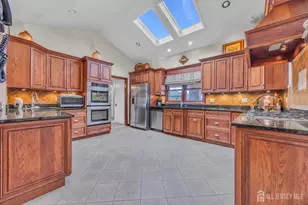 11 Dutch Rd, East Brunswick Township, NJ 08816 - Photo 3