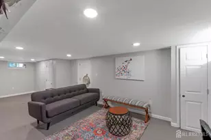 423 Bernard Ave, Linden, NJ 07036 - Photo 13