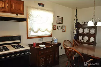 30 Overlook Terrace, Fords, NJ 08863 - Photo 7