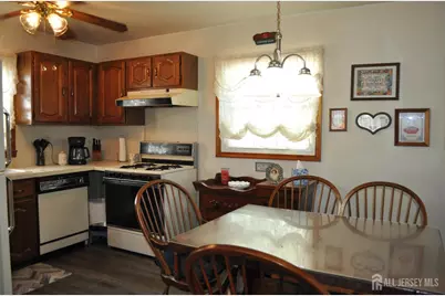 30 Overlook Terrace, Fords, NJ 08863 - Photo 3