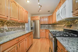 72 Sand Hill Rd, Jamesburg, NJ 08831 - Photo 19