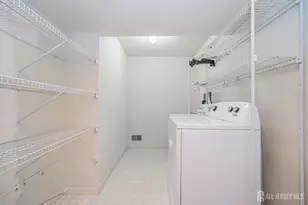 72 Sand Hill Rd, Jamesburg, NJ 08831 - Photo 9